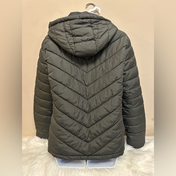 Collins Flattering Basic Jacket - Picture 2 of 8